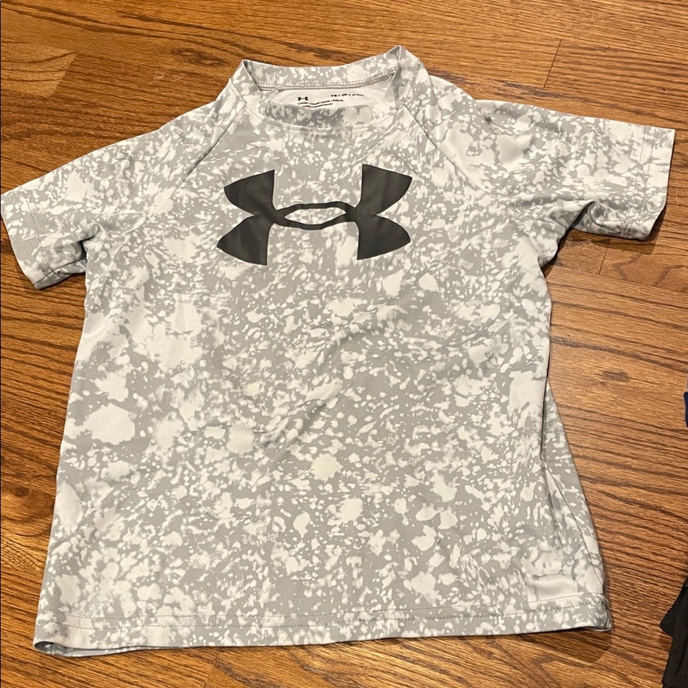 Under Armour Kids Speckled Gray T-Shirt